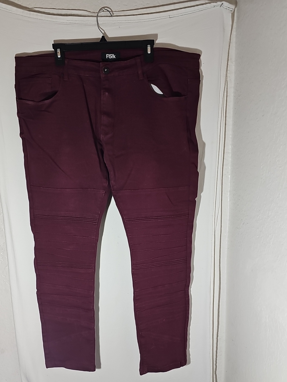 Slim Moto Jeans in Deep Burgundy by